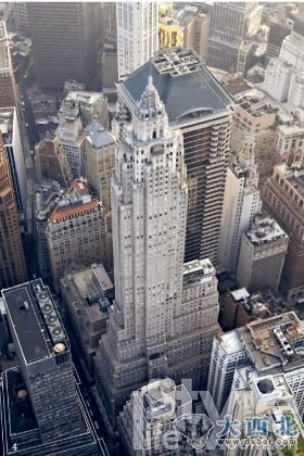 4. 美国国际大厦(American International)，目前是曼哈顿区 仅次于帝国大厦最高大楼。