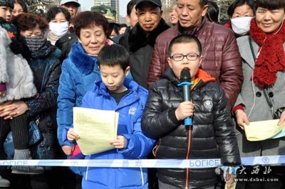 西固区举行创建全国文明城市有奖知识竞答